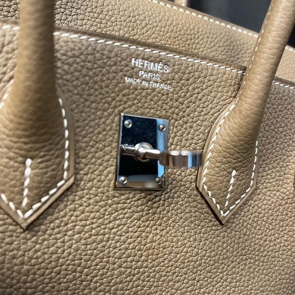 Authentic Hermes birkin25 etoupe stamp B. - Picture 11 of 16